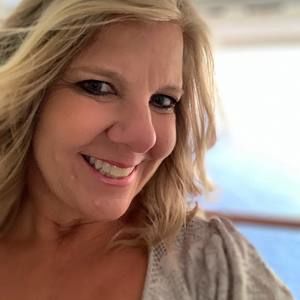 Meet your Posher, Alysia